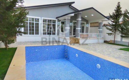 4 Room House / Villa for Sale in Baku