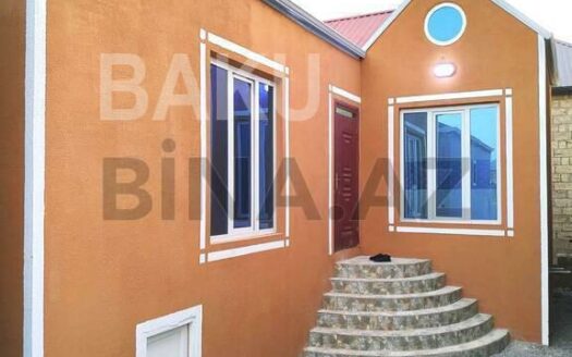 3 Room House / Villa for Sale in Baku