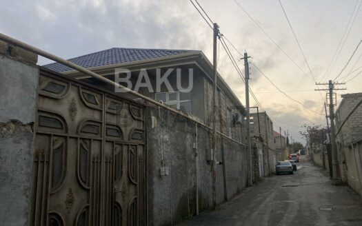 3 Room House / Villa for Sale in Baku