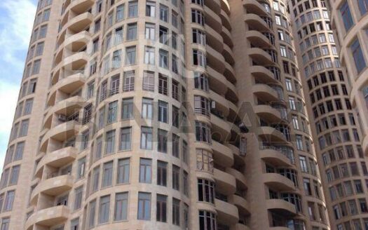 5 Room New Apartment for Sale in Baku