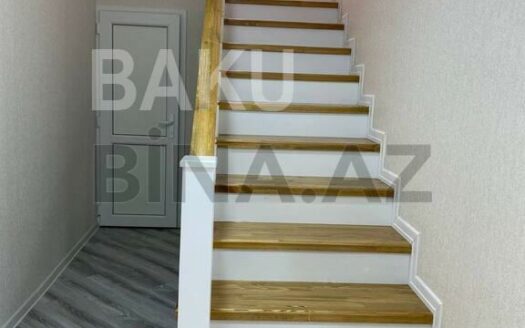 4 Room House / Villa for Sale in Baku