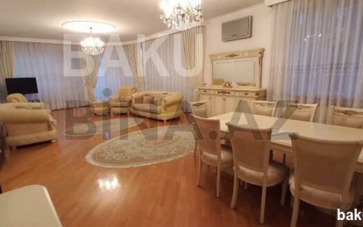 4 Room New Apartment for Sale in Baku