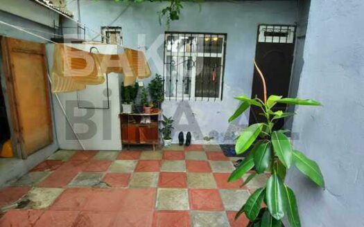 2 Room House / Villa for Sale in Baku