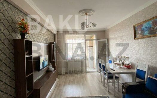 2 Rooms Old Apartment for Sale in Baku