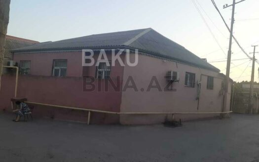 6 Room House / Villa for Sale in Baku