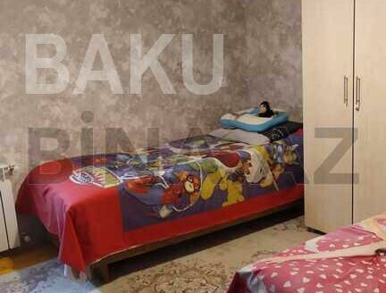 4 Room House / Villa for Sale in Baku