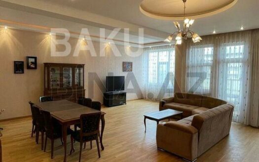 4 Room New Apartment for Sale in Baku