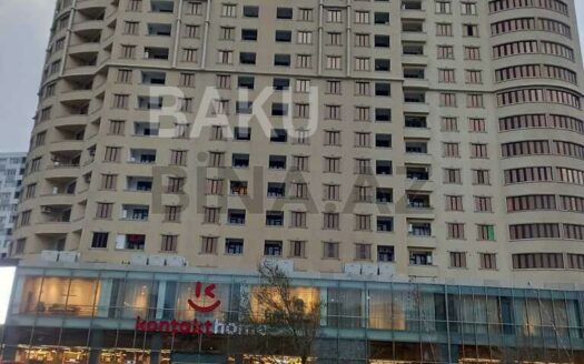 4 Room New Apartment for Sale in Baku