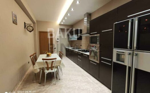 4 Room New Apartment for Sale in Baku