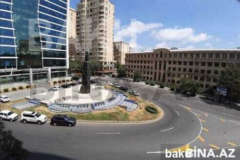 4 Room New Apartment for Sale in Baku