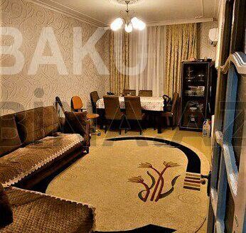 2 Rooms Old Apartment for Sale in Baku