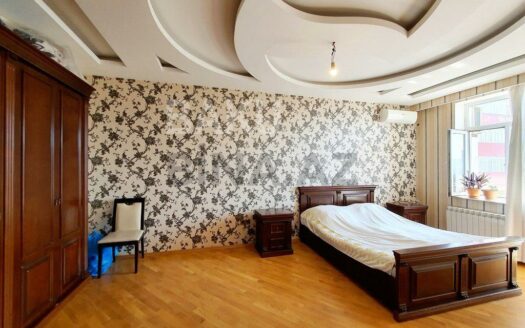 4 Room New Apartment for Sale in Baku