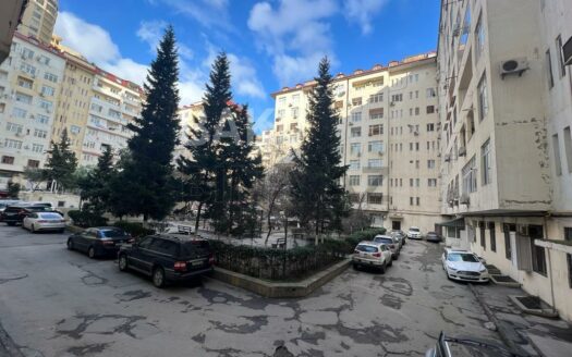 4 Room New Apartment for Sale in Baku