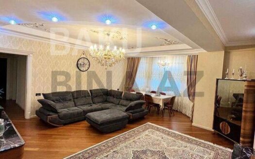 4 Room New Apartment for Sale in Baku