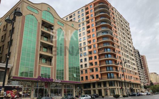 4 Room New Apartment for Sale in Baku