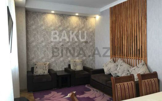 2 Rooms Old Apartment for Sale in Baku