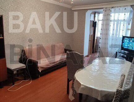 3 Room Old Apartment for Sale in Khirdalan