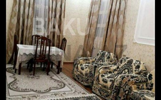 4 Room House / Villa for Sale in Baku