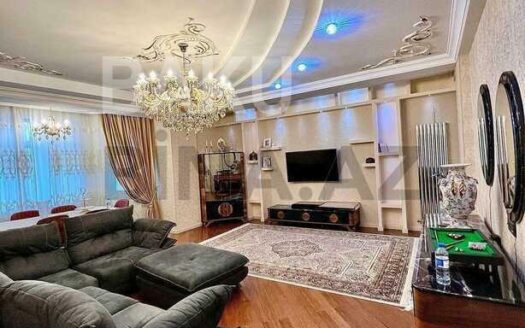 4 Room New Apartment for Sale in Baku