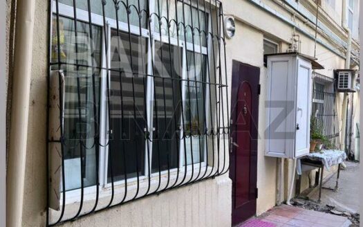 3 Room House / Villa for Sale in Baku