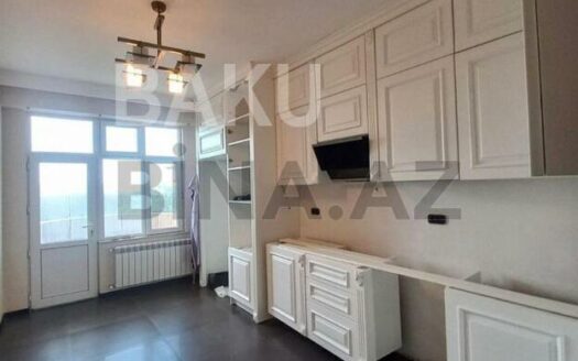 4 Room New Apartment for Sale in Baku