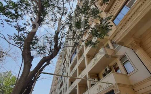 4 Room New Apartment for Sale in Baku