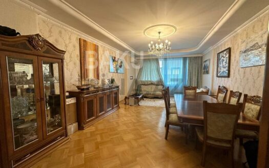 4 Room New Apartment for Sale in Baku