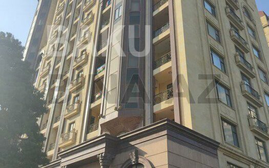 4 Room New Apartment for Sale in Baku