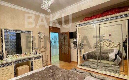 4 Room New Apartment for Sale in Baku