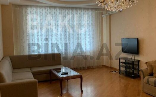 4 Room New Apartment for Sale in Baku