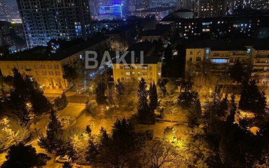 4 Room New Apartment for Sale in Baku