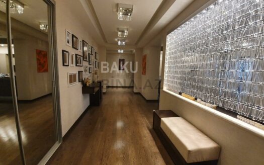 4 Room New Apartment for Sale in Baku