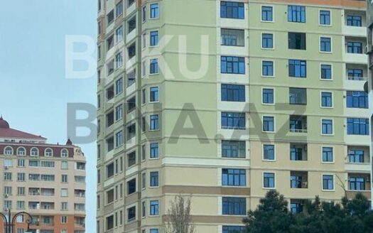 4 Room New Apartment for Sale in Baku