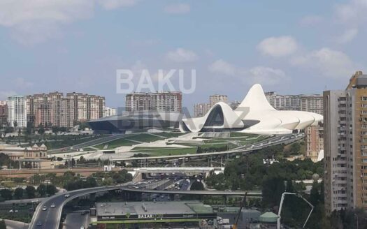 5 Room New Apartment for Sale in Baku