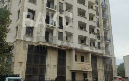 4 Room New Apartment for Sale in Baku