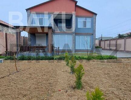 5 Room House / Villa for Sale in Baku