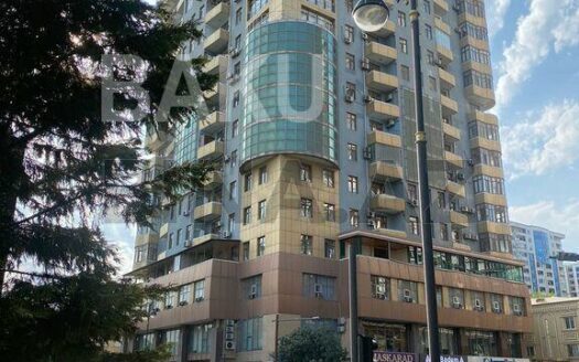 4 Room New Apartment for Sale in Baku