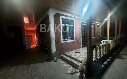 3 Room House / Villa for Sale in Baku