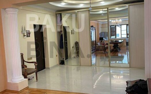 4 Room New Apartment for Sale in Baku