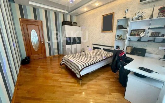 4 Room New Apartment for Sale in Baku