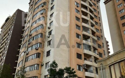 4 Room New Apartment for Sale in Baku