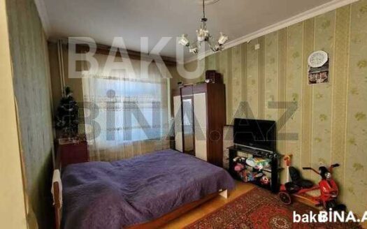 1 Room Old Apartment for Sale in Baku