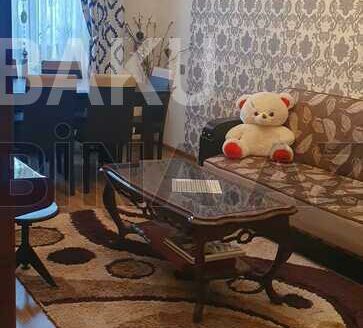 2 Rooms Old Apartment for Sale in Baku