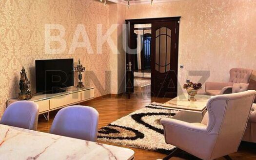 4 Room New Apartment for Sale in Baku