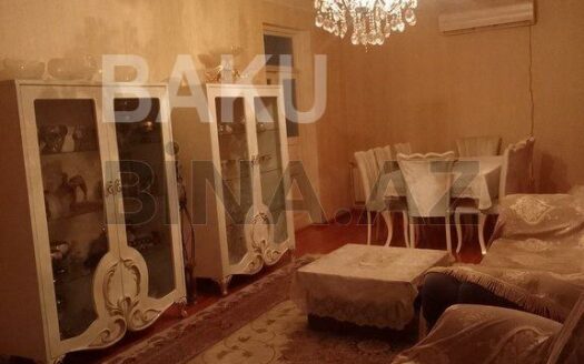 6 Room House / Villa for Sale in Baku