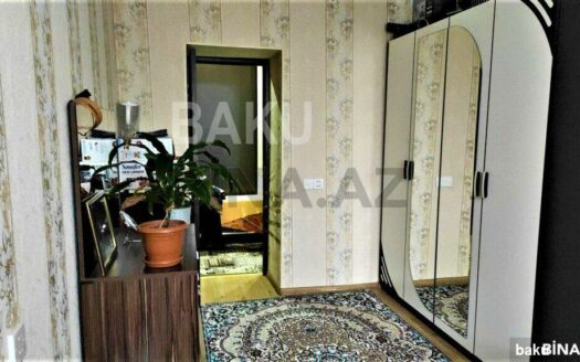 2 Rooms Old Apartment for Sale in Baku