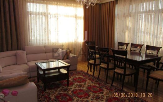 4 Room New Apartment for Sale in Baku