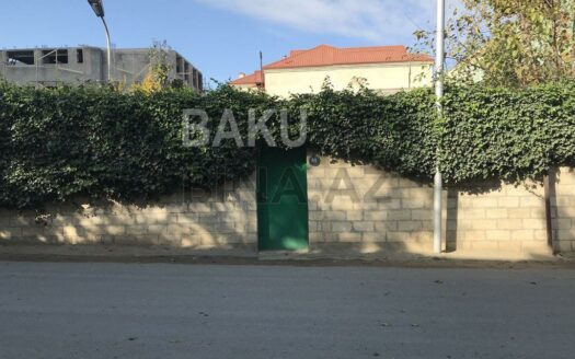 3 Room House / Villa for Sale in Baku