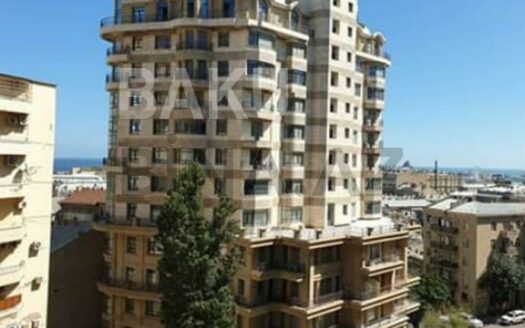 4 Room New Apartment for Sale in Baku