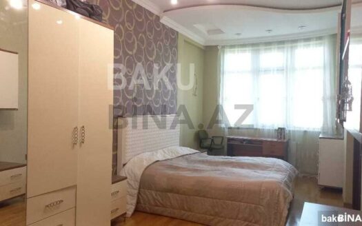 4 Room New Apartment for Sale in Baku